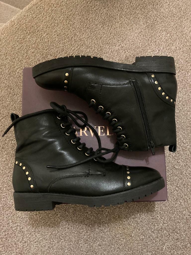 carvela black ankle boots